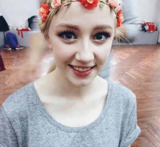 曾经爆红的丹麦天使珂兰葵尔瑞天使的容颜素颜却吓人(3)_