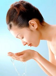 ​应该怎么去角质(去角质层的方法)