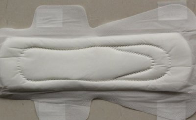 ​卫生巾中发现大量发黑虫卵 什么原因导致的？