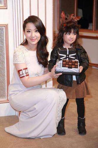 詹小楠老公,詹小楠的一部抗日剧里(詹小楠主演的电视剧) 詹小楠老公,詹小楠的一部抗日剧里(詹小楠主演的电视剧)