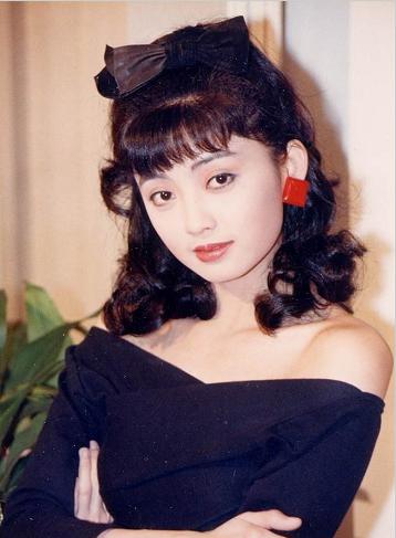 倪诗蓓现在的照片(倪诗蓓个人资料) 倪诗蓓现在的照片(倪诗蓓个人资料)