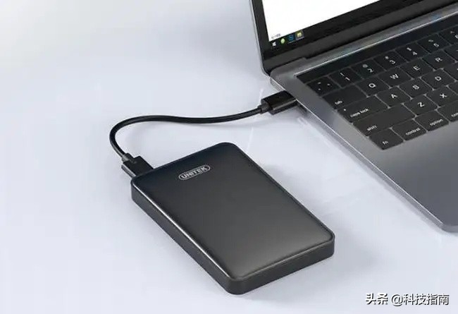 共出谋多献策:移动硬盘插电脑不显示,解决方法及原因分析汇总