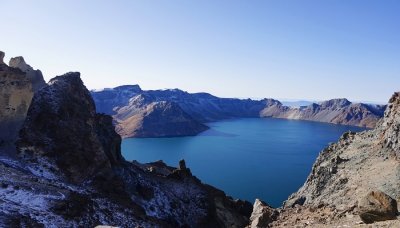 ​长白山天池有多深多少米