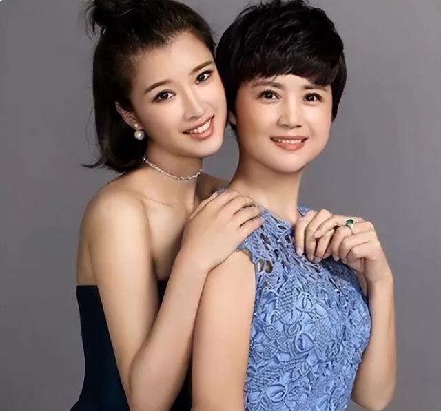 1米55以下的女演员（个个是“宅男女神”）