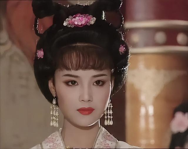 1米55以下的女演员（个个是“宅男女神”）