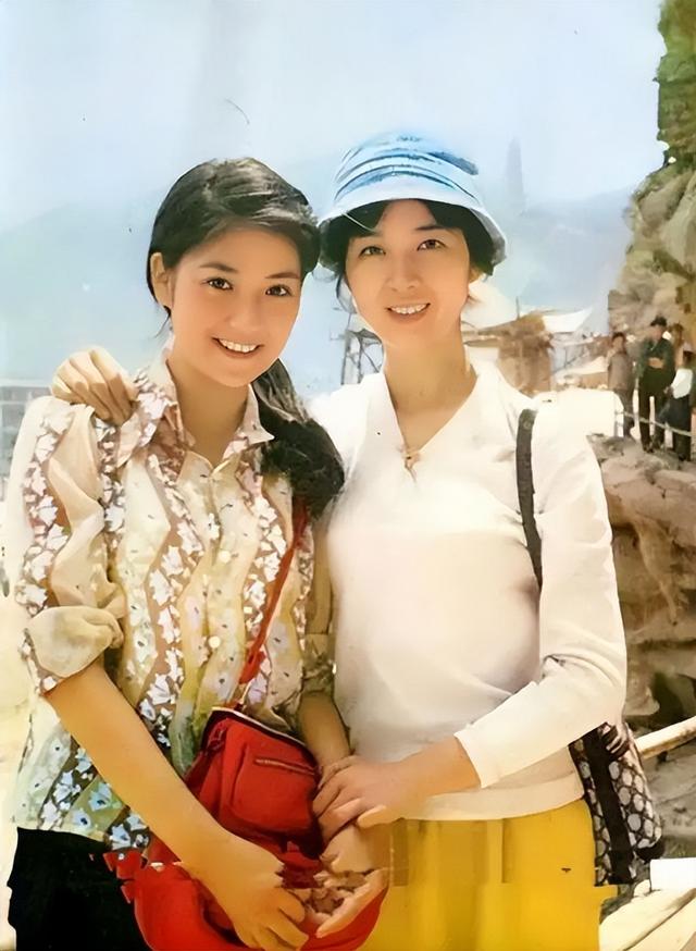 1米55以下的女演员（个个是“宅男女神”）