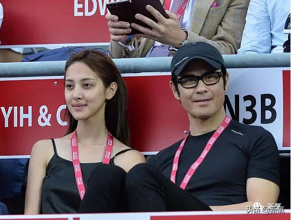 李小冉真的大（30岁开始享受老年生活）