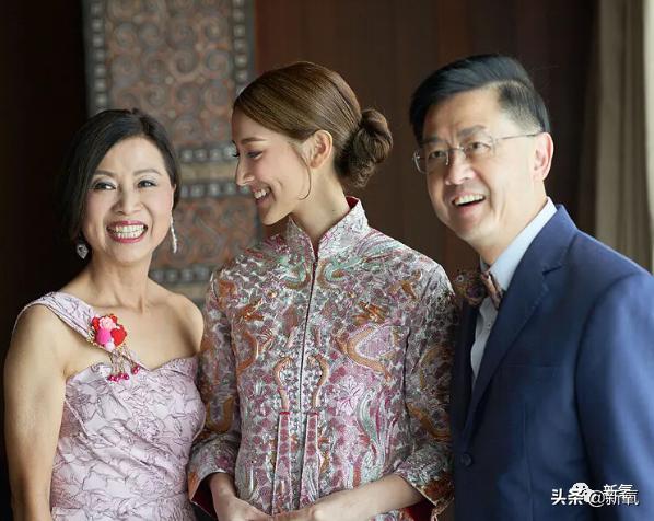 李小冉真的大（30岁开始享受老年生活）