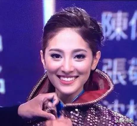 李小冉真的大（30岁开始享受老年生活）