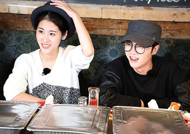 华晨宇图片（“火星弟弟”华晨宇:原生家庭伤害太深）