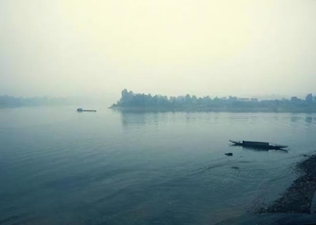 韩国三大不能惹艺人（56岁跳江自尽）