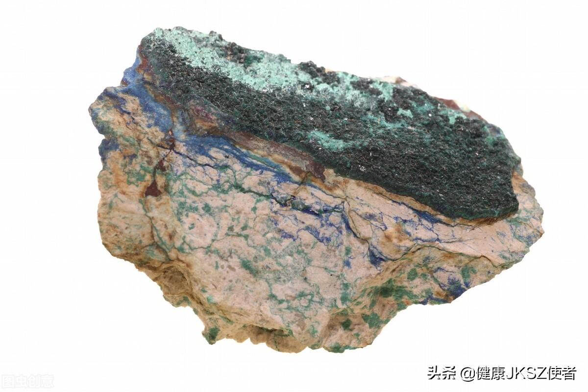 胆矾是什么物质（“胆矾”的功效及其应用）