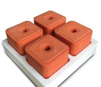 ​羊为什么要舔盐砖