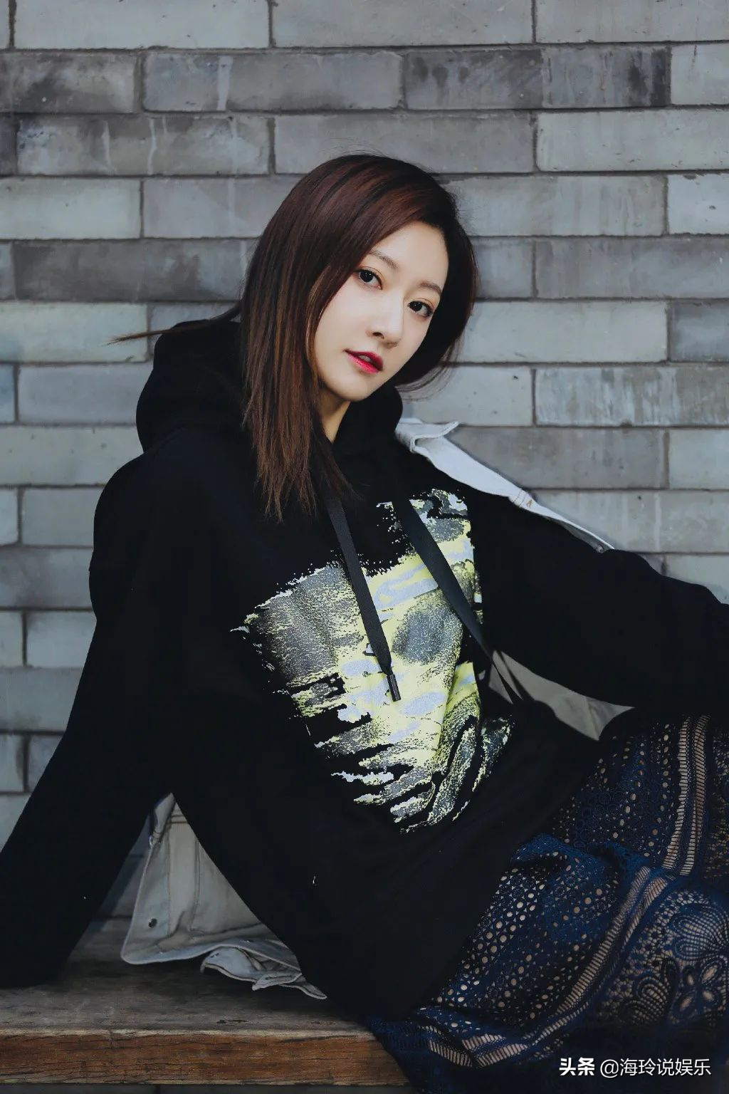 余玥属于几线明星(90后演员余玥资料介绍)