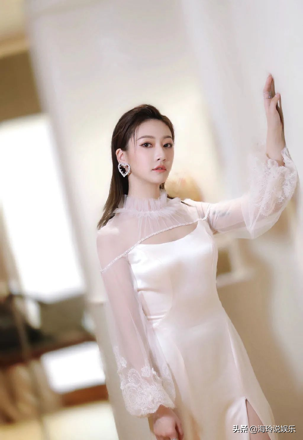 余玥属于几线明星(90后演员余玥资料介绍)