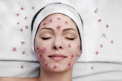 ​一天中敷面膜的最佳时间（哪些时间敷面膜吸收效果最好）