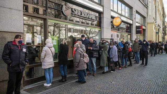 swift制裁俄罗斯对美国有什么好处（什么是SWIFT它能制裁普京和俄罗斯吗）(2)