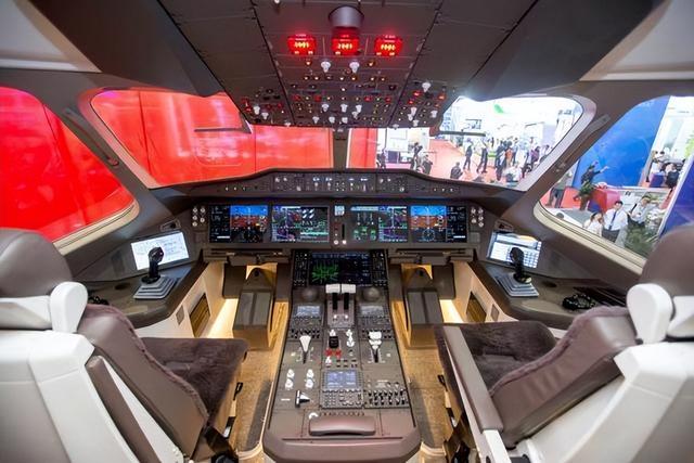 俄罗斯c929大型客机（俄罗斯航空工业遭遇全面冻结）(4)