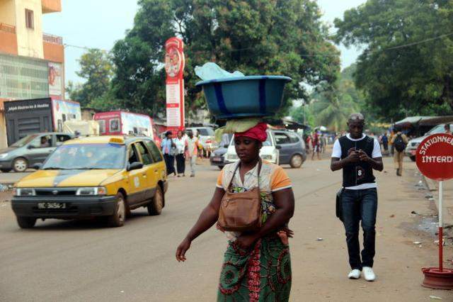 几内亚人口（几内亚一共多少人）