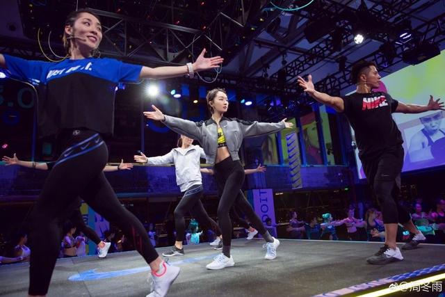 周冬雨获得过多少次影后(再次入围影后提名)(16)