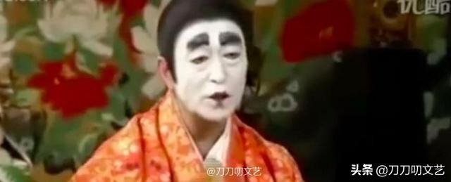 刘谦董卿第一次合作是什么时候(刘谦时隔六年重返春晚)(16)