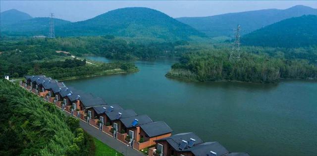 温泉康养旅游经验(风光隽秀养生天堂)(10)