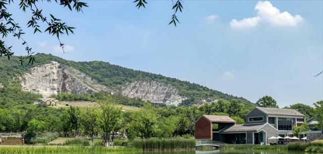 温泉康养旅游经验(风光隽秀养生天堂)(1)