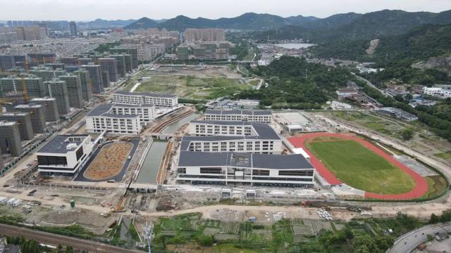 余姚市实验学校在宁波什么档次?余姚这所九年一贯制学校即将完工(2)