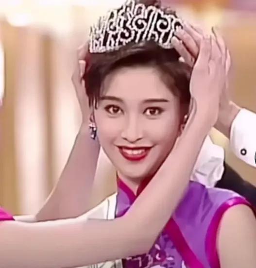 李克勤卢淑仪2006年结婚（李克勤娶香港小姐）(1)