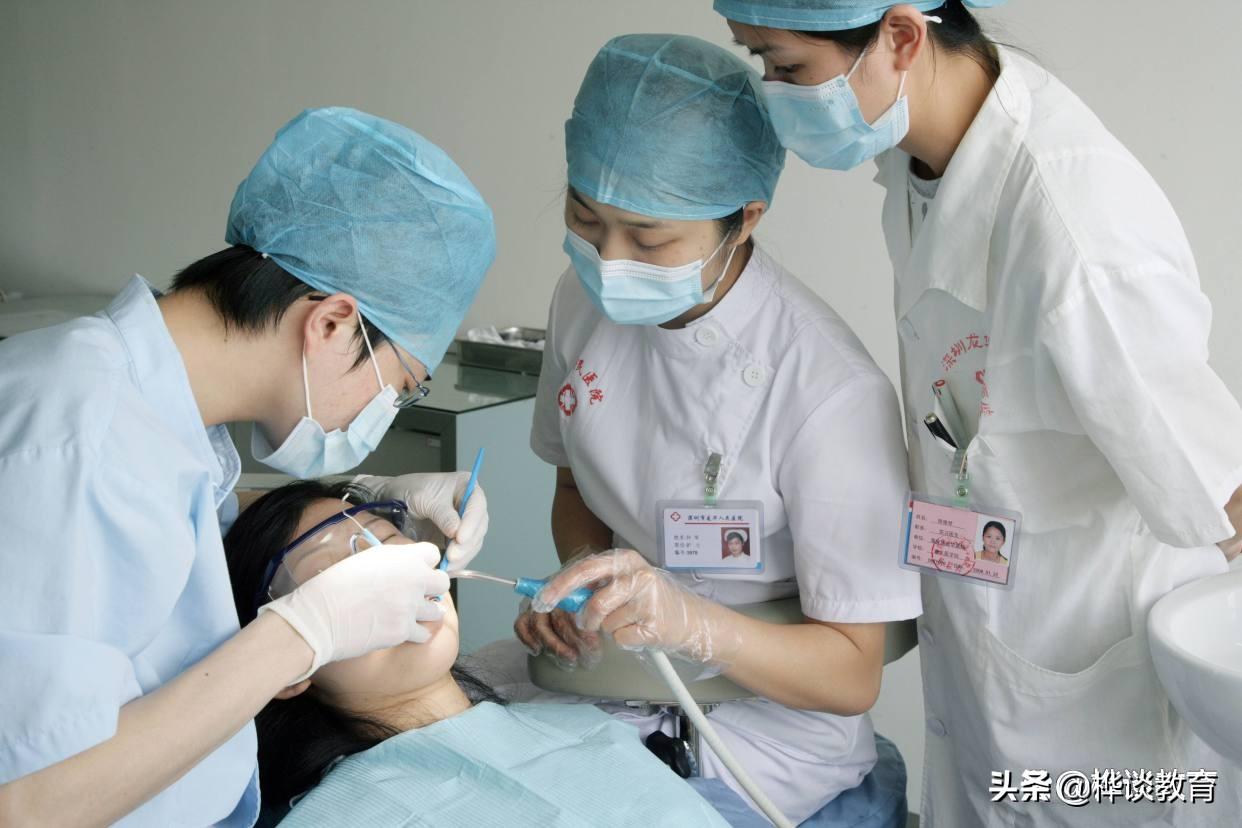 报考大学哪个专业好找工作(什么专业好找工作工资又高)(图8) 报考大学哪个专业好找工作(什么专业好找工作工资又高)(图8)