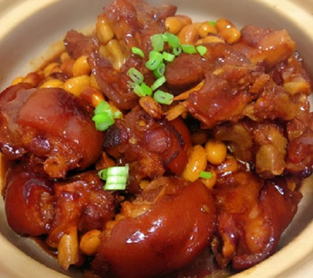 怎么炖猪蹄软烂不腻好吃（教你简单好吃的做法）(8)