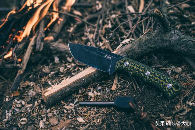 国外评测三刃木（生存你缺一把三刃木S738）(1)