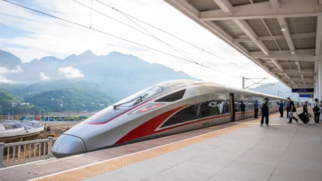 恩施高铁站未来规划(恩施绿色崛起正当时)(5)