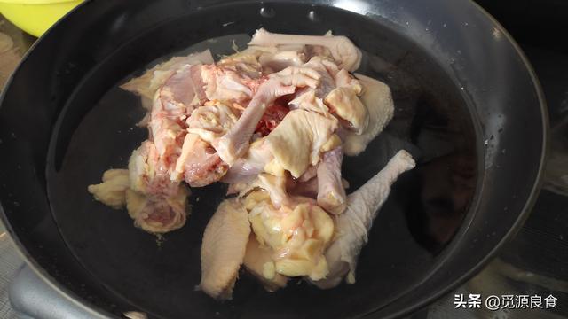 怎么炖鸡汤好吃又嫩又入味（这样炖鸡汤好吃）(7)