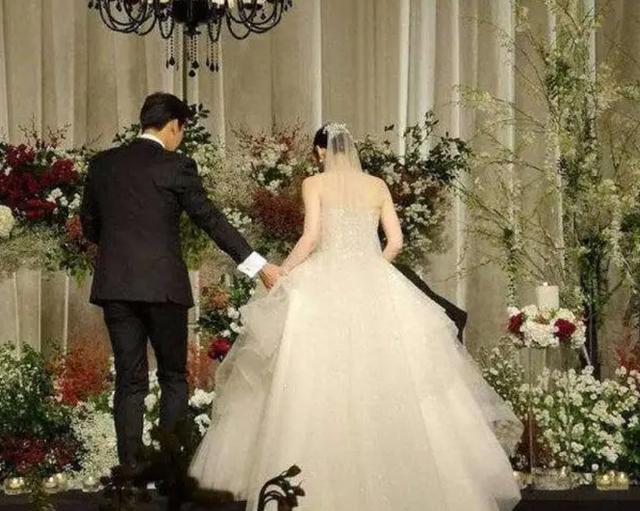 韩国女明星嫁给富二代被家暴逃走(韩国财阀夫人李美兰)(5)