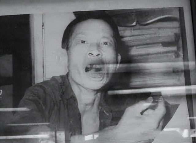 原始部落食人族真实事件(60年前的泰国食人魔)(2)