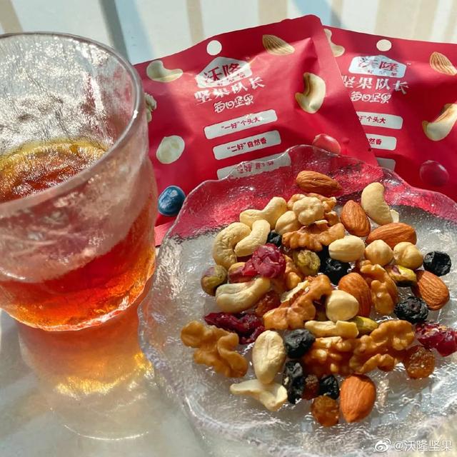 坚果市场占有率排名(靠卖坚果年入10亿)(2)