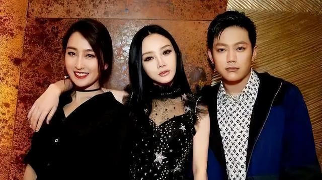 马苏最近几年发生了什么事情(从当红一线沦落到济济无名)(11)