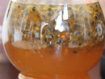 百香果可以连皮泡酒,百香果皮可以放白酒里吗图7