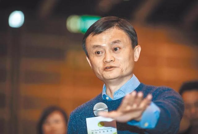 马云和马化腾访谈(51岁腾讯老板马化腾太谦卑了)(9)