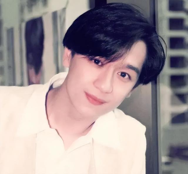 薛平贵与王宝钏第31集陈浩民(王宝钏挖野菜背后)(5)