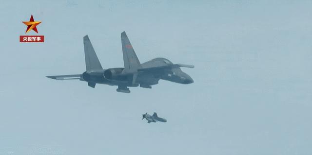 最强四代机歼16(可能是未来台海战役的主角)(6)