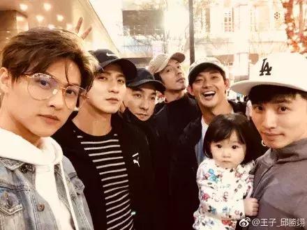 棒棒堂组合时隔多年合体现身(棒棒堂合体上演)(3)