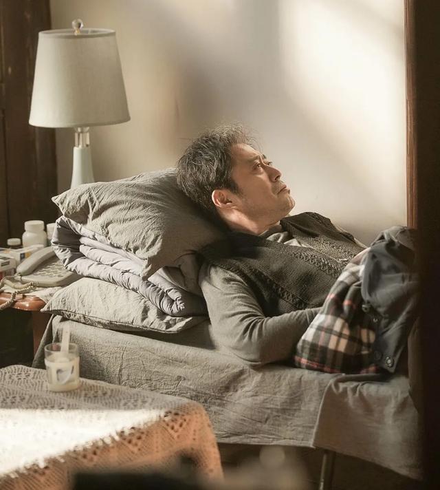 乔家的儿女乔四美最后跟谁在一起(临死前把房子留给了四美)(1)