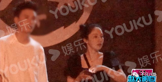 董璇离婚风格大变（董璇自曝离婚后全是弟弟在追她）(34)