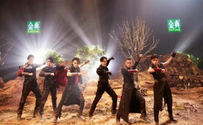 ​新一期披荆斩棘陈小春被淘汰（披荆斩棘2等来最强应援）