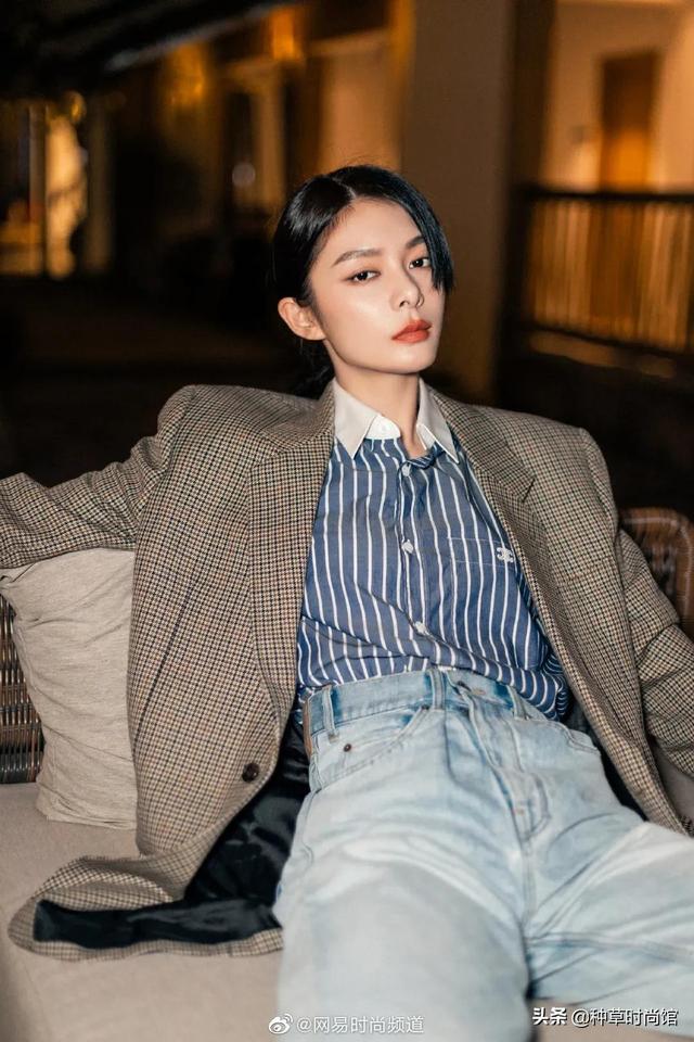 长衬衫的n种穿法让你美得不重样（4款衬衫11种穿法摆脱路人感）(6)