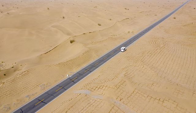 穿越塔克拉玛干沙漠哪条线最美（自驾2000余公里沙漠公路）(4)