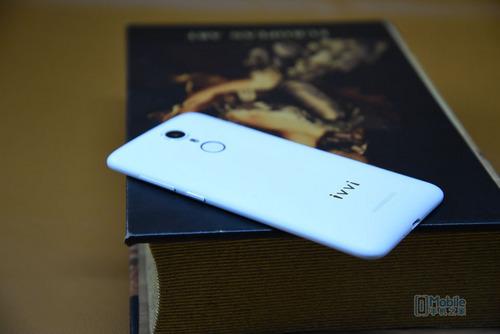 ivvi手机各款式（ivvi小骨Pro评测一款走心的千元机）(7)