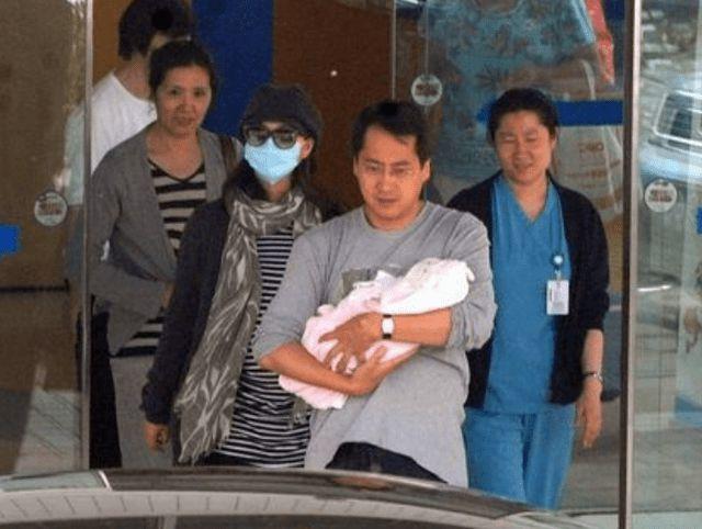 39岁陈好近照曝光（31岁嫁亿万富商5年生3子）(38)